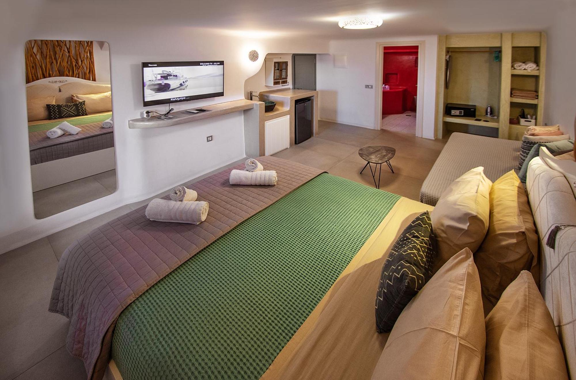 Aegean Blue Suites Pyrgos Kallistis Ngoại thất bức ảnh