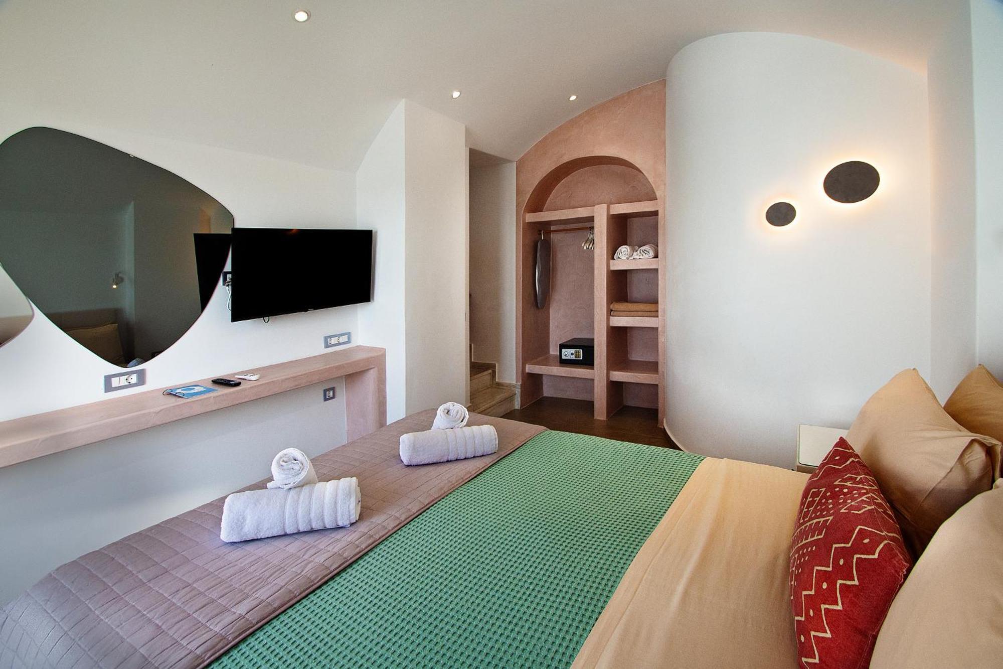 Aegean Blue Suites Pyrgos Kallistis Ngoại thất bức ảnh