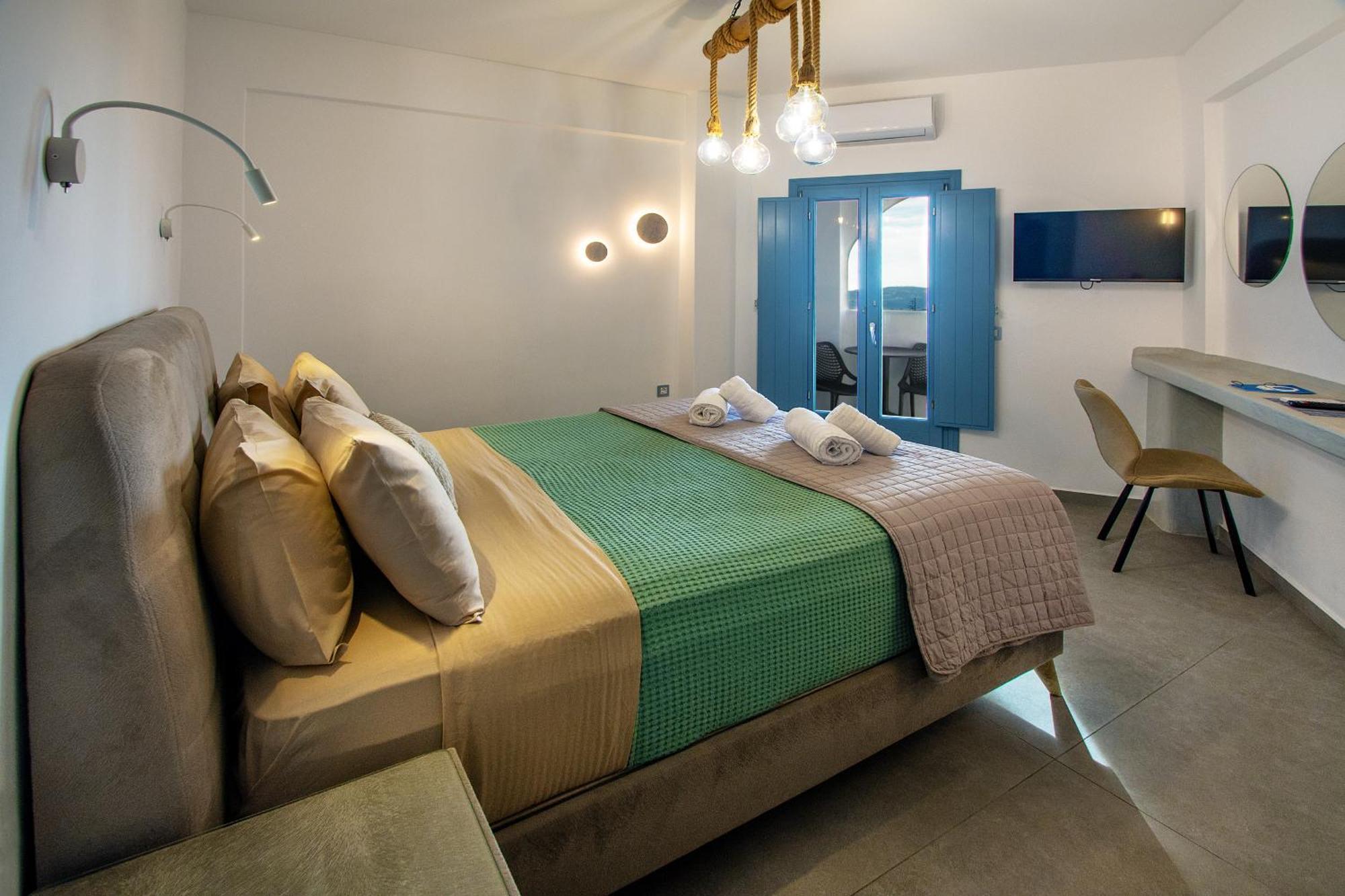 Aegean Blue Suites Pyrgos Kallistis Ngoại thất bức ảnh
