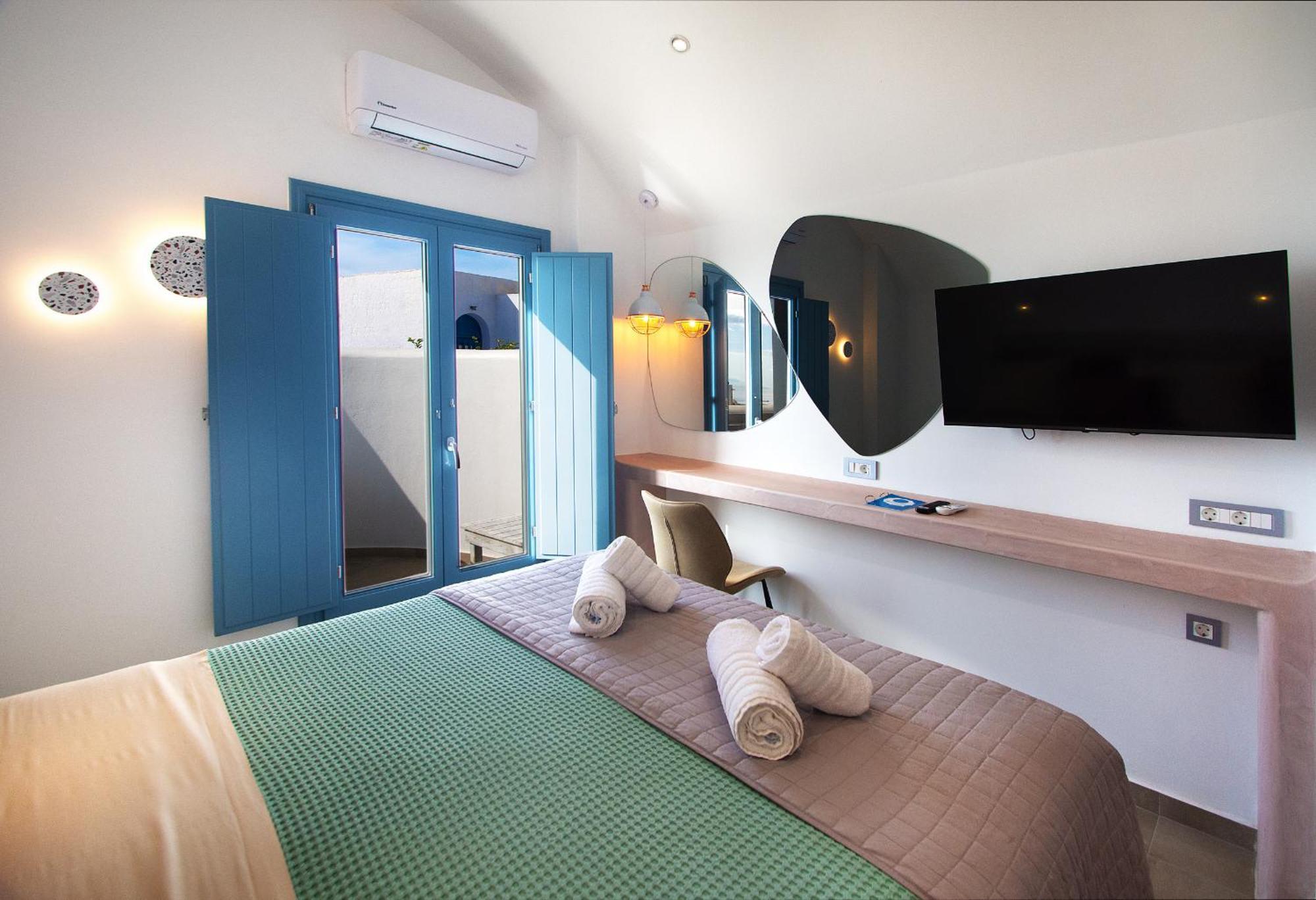 Aegean Blue Suites Pyrgos Kallistis Ngoại thất bức ảnh
